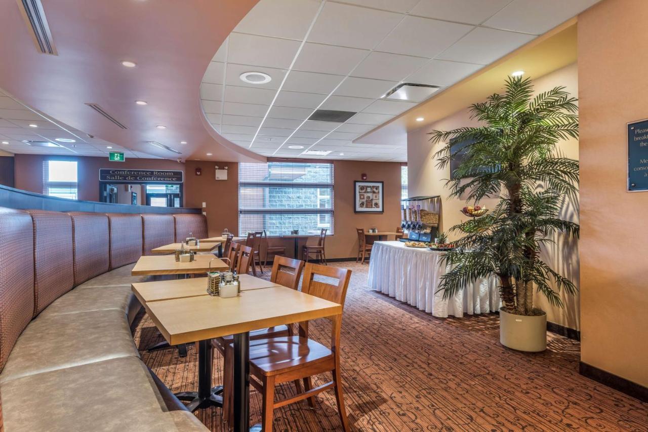 Best Western Plus, Bathurst Hotel & Suites Luaran gambar