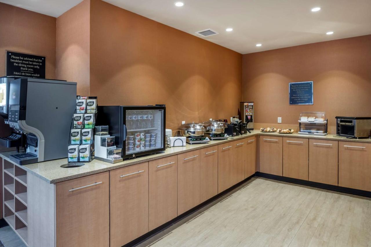 Best Western Plus, Bathurst Hotel & Suites Luaran gambar