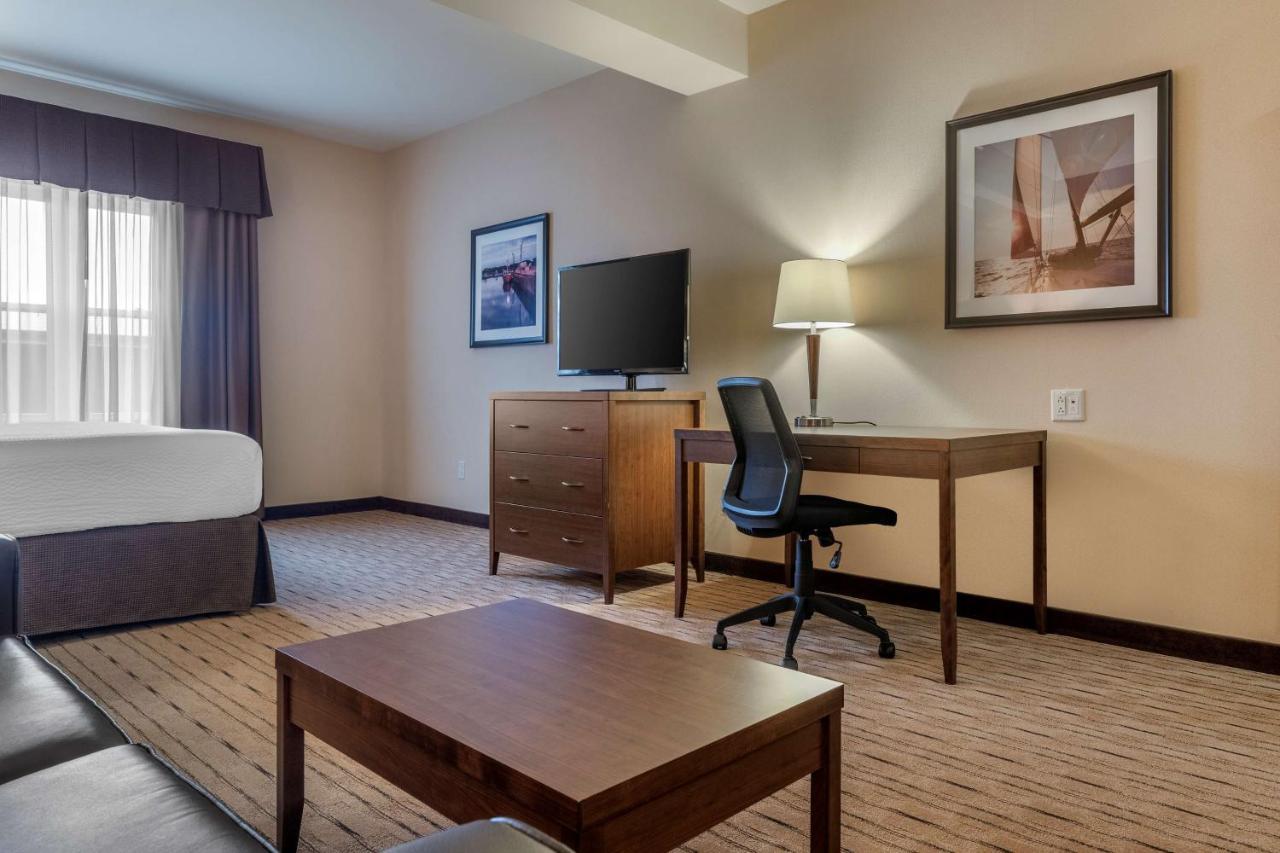 Best Western Plus, Bathurst Hotel & Suites Luaran gambar