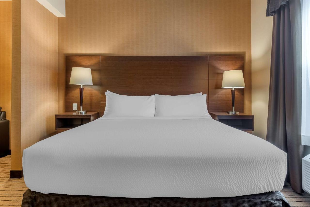 Best Western Plus, Bathurst Hotel & Suites Luaran gambar