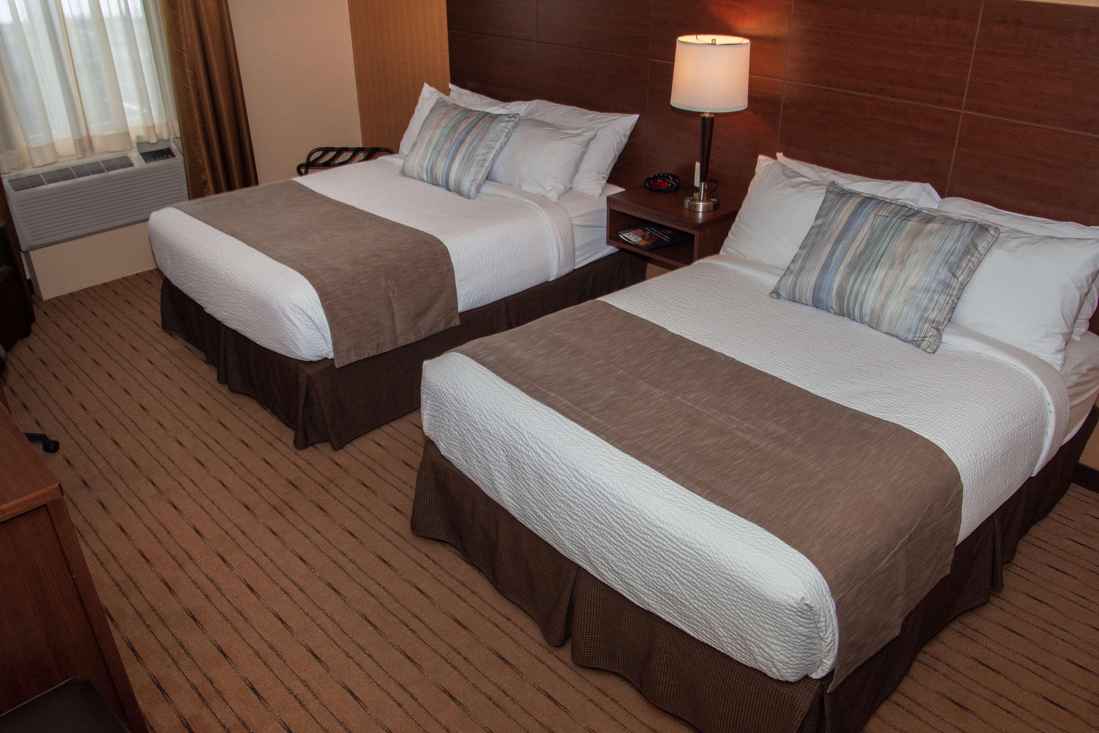 Best Western Plus, Bathurst Hotel & Suites Luaran gambar