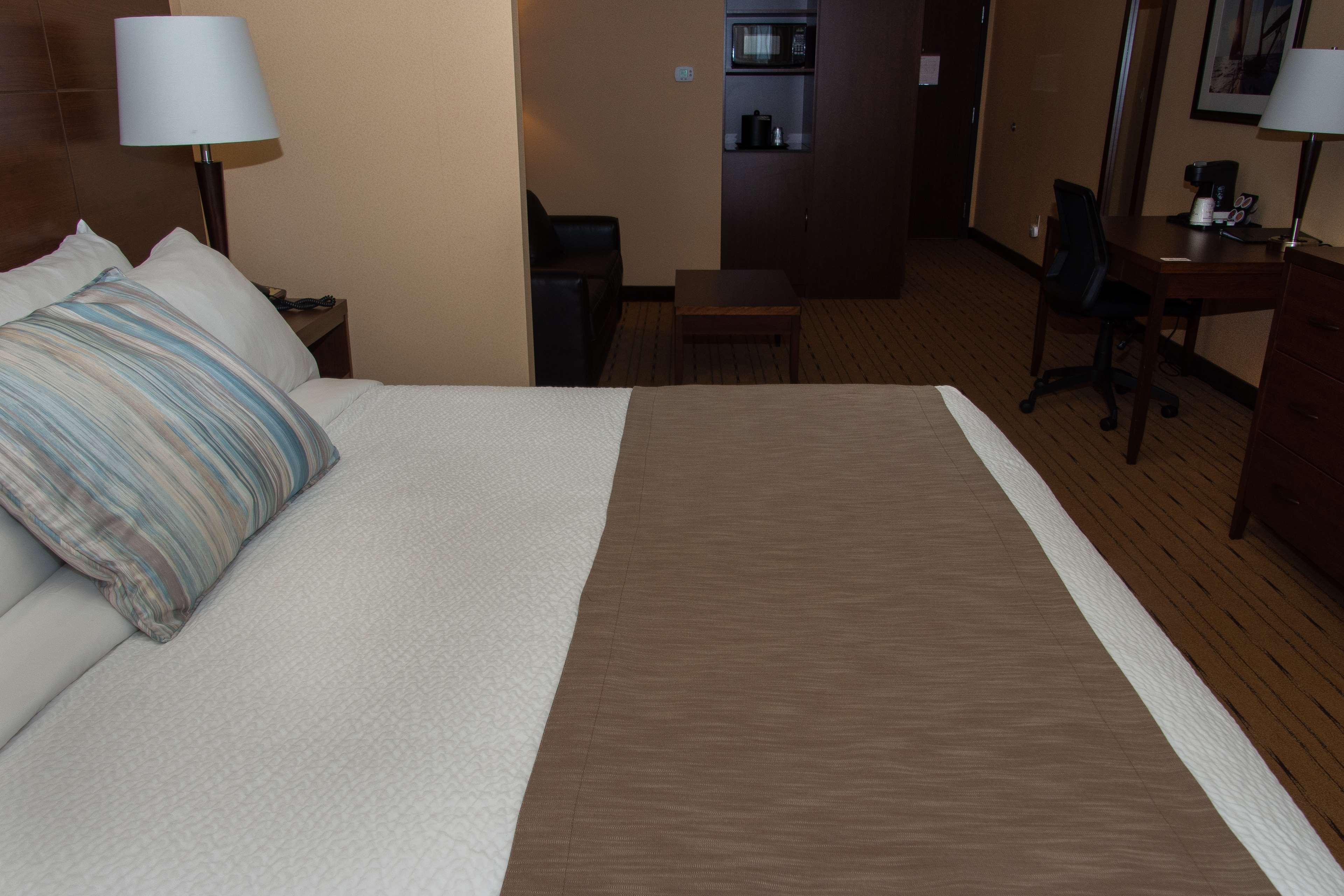 Best Western Plus, Bathurst Hotel & Suites Luaran gambar
