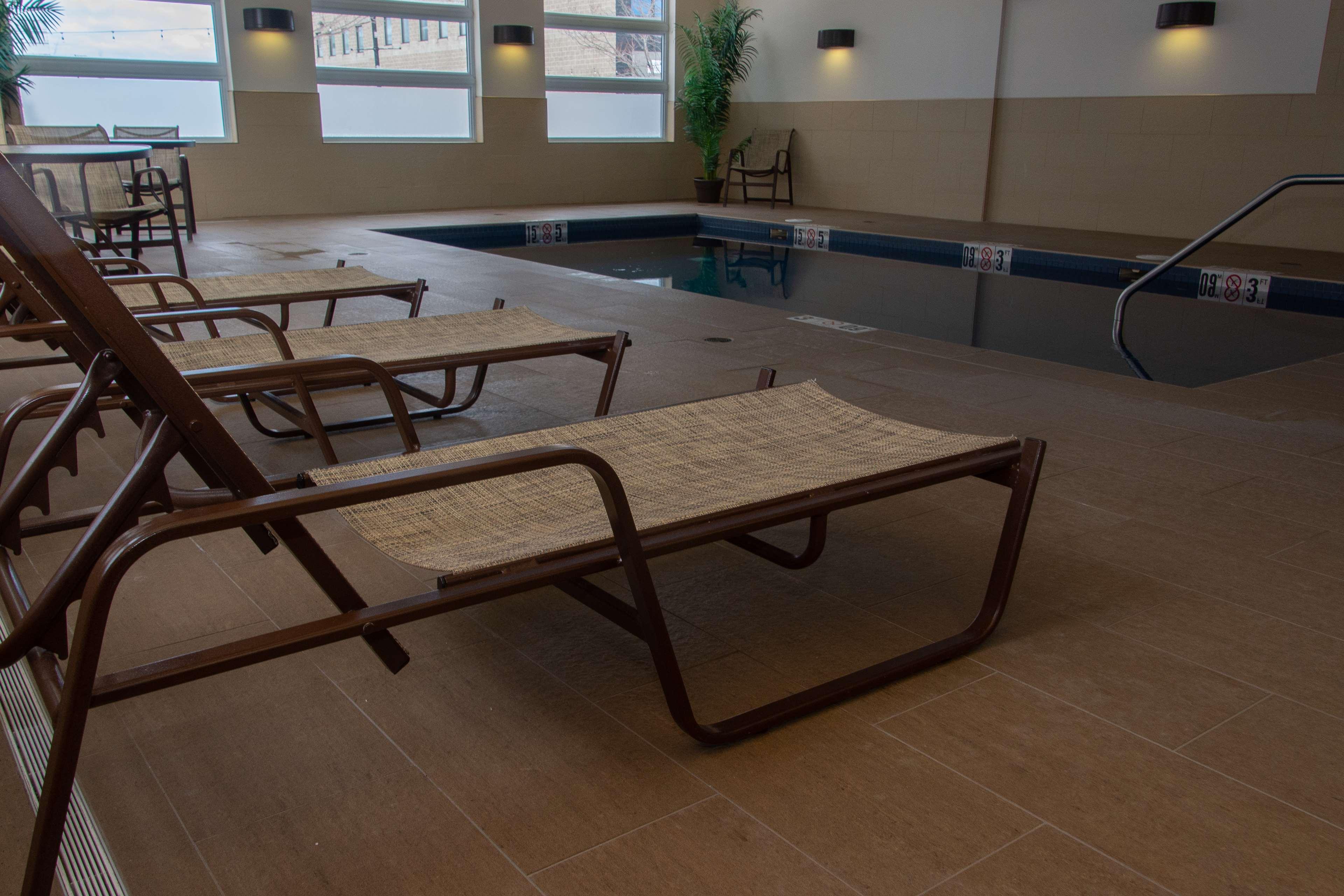 Best Western Plus, Bathurst Hotel & Suites Luaran gambar